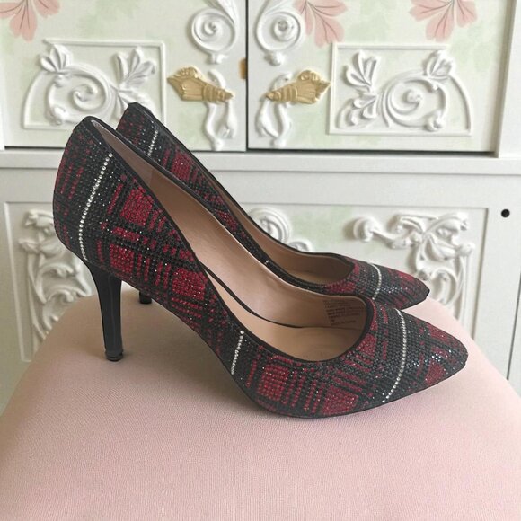 INC Holiday Red Black Plaid Jeweled Heels Size 7W - Picture 1 of 8